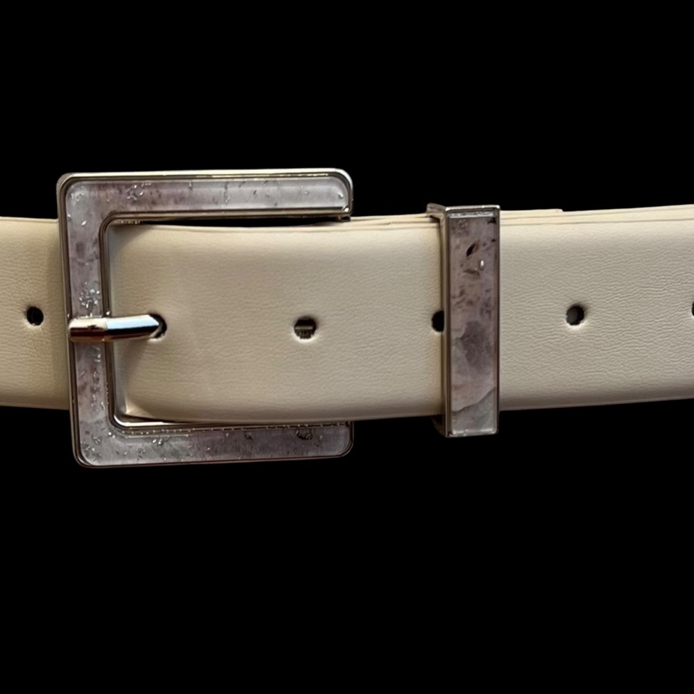 Vince Camuto Cream Shimmer Buckle Belt Size Large
